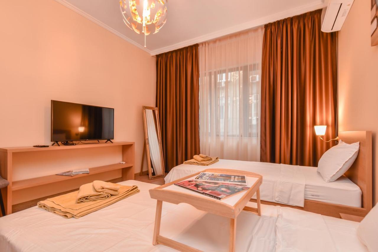 Sofia Dream Apartment - The Library - 3-Bdr, 2-Bthr By Flat Mаnager 외부 사진