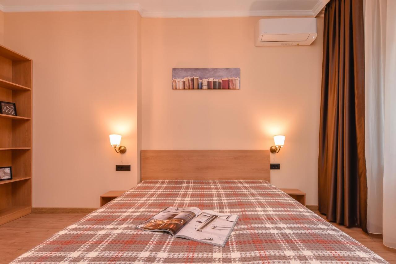 Sofia Dream Apartment - The Library - 3-Bdr, 2-Bthr By Flat Mаnager 외부 사진